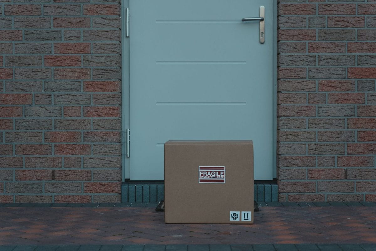 Acquisti online sotto Natale: recesso, garanzia e resi, cosa ti spetta davvero