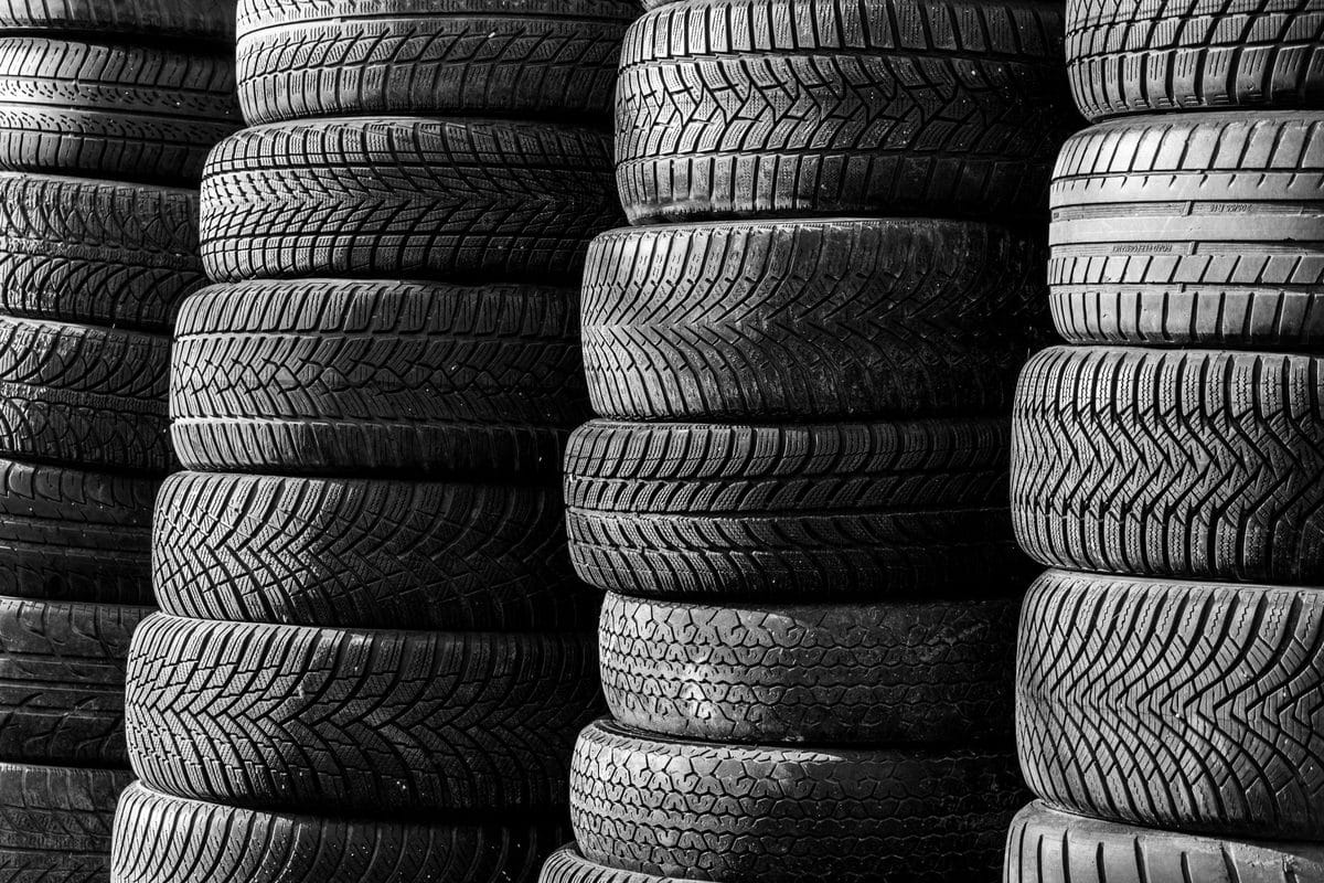 Gomme invernali o 4 stagioni nel 2026: il conto vero prima del 15 novembre